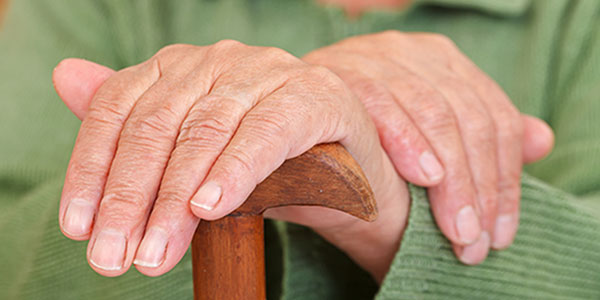 Elderly arthritis hands.